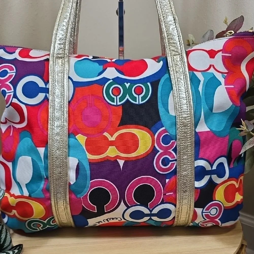 Coach Poppy Pop C Glam Tote and Wallet - Picture 5 of 16